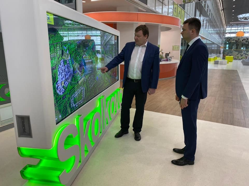 Технопарк сбербанка в сколково. Сбербанк Сколково. Директор технопарка Сколково. Технопарк Сбербанк. Технопарк Сколково.